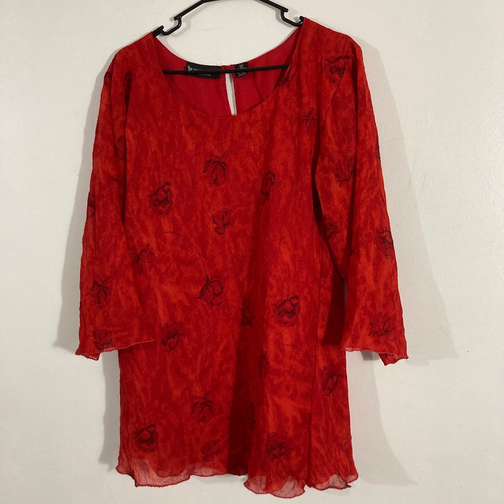 Prianka's Collection Tunic Women 1X Red Floral Crinkle 3/4 Sleeve Top